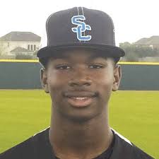 Mavs land eight players