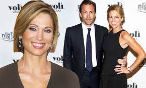Amy Robach Reveals Marriage To Andrew Shue Almost Collapsed During Cancer Struggle Daily Mail Online