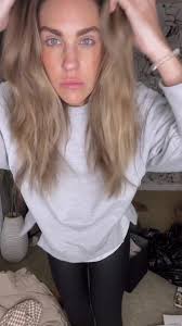 Get your hair feeling good and looking good with my NEW @blushbasics bundle  in partnership with @voloom. This comes with my fave keratin mask, thermal  spray, texture spray, and of course the beloved ...