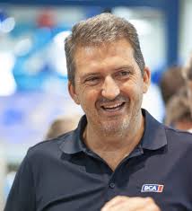 Izquierdo (BCA): «Tenemos claro qué hacer para mantenernos como el mejor  'marketplace' a profesional, con crecimiento de dos dígitos»