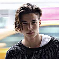 35 Best Side Swept Hairstyles For Men 2021 Haircut Styles Guy Haircuts Long Side Swept Hairstyles Medium Length Hair Men