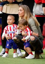 Apesar de estar ao serviço da seleção espanhola no euro 2020, alvaro morata já tem o seu futuro definido: Footballers Wagskids On Twitter 19 10 2019 Alice Alessandro And Leonardo Morata During Atletico Madrid And Valencia Cf Football Match Pic Quality Sport Images Via Getty Images Alicecampello Alessandromorata Leonardomorata Alvaromorata