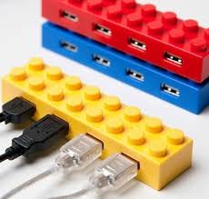 Idea Of The Day Awesome Lego Usb Hub For Maniacs Gadgets And Gizmos Legos Tech Gadgets