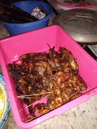 This link is to an external site that may or may not meet accessibility guidelines. Petualangan Keluarga Uciha Bakaran Ayam Dan Ikan Bersama Keluarga Uciha