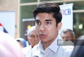 Mahkamah menjatuhkan hukuman penjara tujuh tahun kepada bekas menteri belia dan sukan, iman nahrawi, atas kesalahan rasuah. Maaf Rakyat Malaysia Syed Saddiq