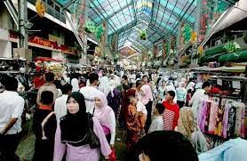 It was officiated by the sultan of selangor in 1966, although there had been a mosque on that site since 1859. Jalan Masjid India Kuala Lumpur Holidaygogogo