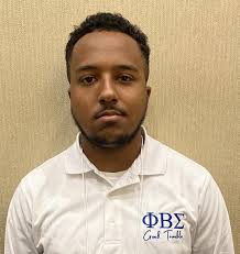 Crescent On The Yard