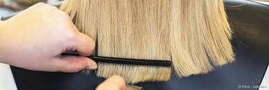 Tracez une raie au milieu sur cheveux secs. Coupe Femme Realisee A La Tondeuse Quels Avantages