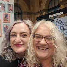 Suzanne Tighe's Instagram, Twitter & Facebook