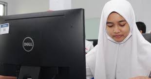 Ide pokok atau gagasan utama lazimnya terdapat pada kalimat utama. Contoh Soal Gagasan Utama Kalimat Utama Dan Simpulan Teks Unbk Smp 2020