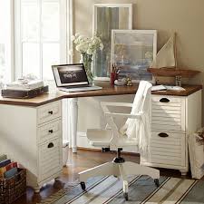 Whether you're creating a dedicated home office, or just making the most out of an unused corner of. Whitney Corner Teen Desk Pottery Barn Teen