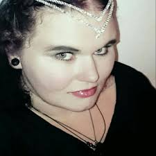 Becca Snow's Instagram, Twitter & Facebook