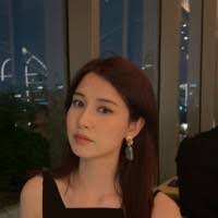 Anny Guo's Instagram, Twitter & Facebook