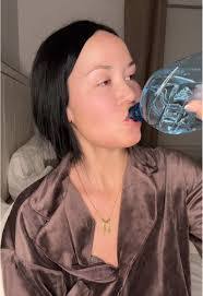 Sabrina Salisbury's Instagram, Twitter & Facebook