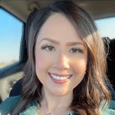 Monica Grado's Instagram, Twitter & Facebook