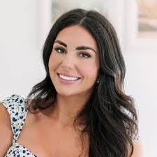 Lacey Guyton's Instagram, Twitter & Facebook