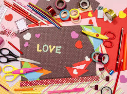 Next may be the image about decorar margenes para hojas blancas a mano faciles y bonitos you could help make an insight. 10 Manualidades Faciles Para Hacer En San Valentin