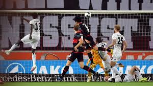 Den kompletten spielplan, letzten transfer und archivsaisons finden sie über die navigation. Vfb Stuttgart Hsv Last Minute Drama In 2 Liga Irres Comeback Nach Der Pause Fussball