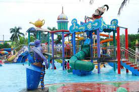 Harga tiket masuk cikao park di bulan februari 2021 ini masih sama seperti beberapa waktu lalu, tidak ada perubahan yang berarti. Tiket Masuk Depok Fantasi Waterpark Harga Promo Tiket Com