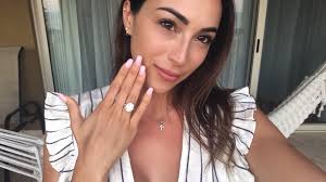 D.J. Foster na platformě X: „The love of my life ... what a journey and  it's only getting started! The future will be tough at times but I know  what we have