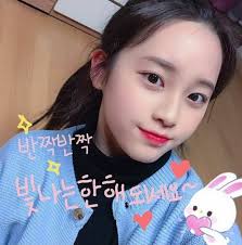 I was flicking my lights on and off but it made no difference, i could not see anything but found the landing pad lights and gingerly made my way to the pad without hitting any part. V Live