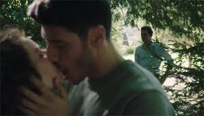 Louis surprend Clotilde et Joachim ensemble