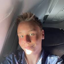 watch me do polygel nails🧡