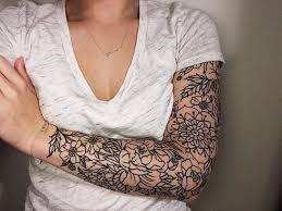 161 Likes 1 Comments Lantern Rose Lantern Rose On Instagram Repost From One Tattoos For Women Half Sleeve Rose Outline Tattoo Sleeve Tattoos For Women