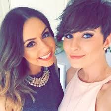 Danielle Wright (@MissDanielleSW)