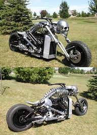 Taxidermist Bike Moto Design That Attracts Everyone S Attention Andrea Rue Harley Bikes Custom Street Bikes Futuristic Motorcycle