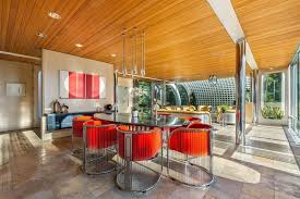 Eppich house 2 tells the story, through stunning images and arthur erickson's own words, of how a unique collaboration with dream clients resulted in his most striking residence. The Eppich House 2 Blu Realty Unique Property Marketing Vancouver Real Estate