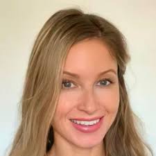 Nurse Practitioner in Torrance, California, Shanna Darling, MSN, PMHNP