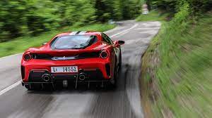 Its 8 cylinder, double overhead camshaft turbocharged powerplant has 4 valves per cylinder and a volume of 3.9 litres. Ferrari 488 Pista 2018 Review Car Magazine