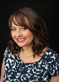 Elizabeth Chatterton, Financial Advisor