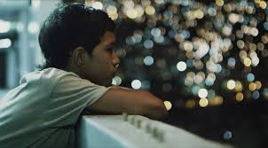 Online reviewers have written 134 reviews, giving la familia irreal (2012) an average rating of 54%. Film Intuition Review Database Film Movement Dvd Review La Familia 2017