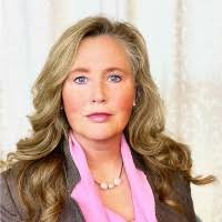 Cindy Vanalstyne's Instagram, Twitter & Facebook