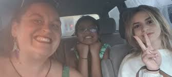 I just wanted to say, congratulation and well done to my 15yo heartbeat GS  Harper who's in year 10 this year and had 3 Awards and a Book Prize at  Brisbane Grammar