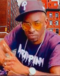 Rashawn Harrison's Instagram, Twitter & Facebook