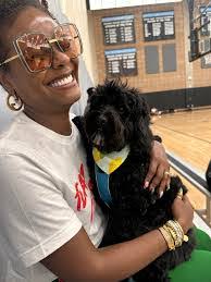 Michelle Pegues's Instagram, Twitter & Facebook