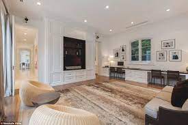 Melbourne S Most Expensive House Bought For 24 1 Million Mansions Luxury Luxury Home Decor Expensive House