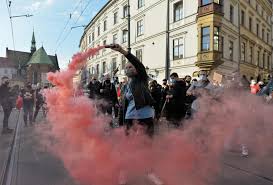 Very nice pics, and girls too. As Violence Escalates In Poland Journalists Come Under Attack International Press Institute