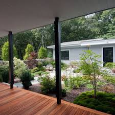 This japanese home garden design is designed in such a way to blend with the surrounding environment. 50 Most Popular Modern Japanese Garden Design For 2020 Houzz