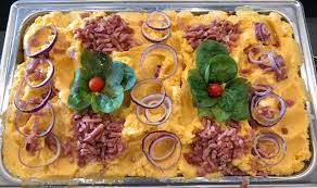 Strapačky s kyslou kapustou spätzle met zuurkool. Slowaakse En Molukse Gerechten Colourful Het Hogeland