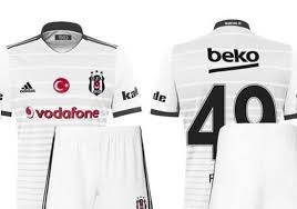 14 temmuz çarşamba günü akşam dolmabahçe'de yapılacak olan. Iste Besiktas In Yeni Sezon Formalari Ajansspor Com