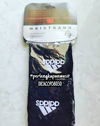/ whatsapp mengizinkan penggunanya untuk dapat membuat stiker sendiri seperti menggunakan foto pribadi maupun gambar kartun. Perlengkapan Wasit Posty Facebook