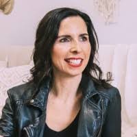 Yvonne Becker's Instagram, Twitter & Facebook