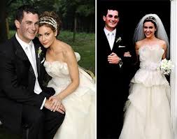 Alyssa Milano Wedding Dress I Just Like The Hair Wedding Dresses Womens Wedding Dresses Alyssa Milano Hair