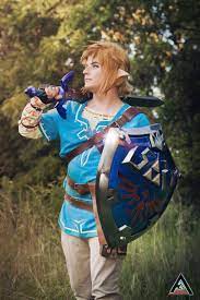 This is holly wolf as breath of the wild's zelda, with photos by paul hillier and novii. This Is My Breath Of The Wild Link Cosplay Did I Look Enough Like Him Zelda