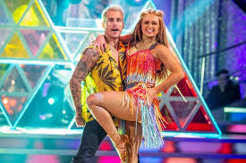See more ideas about strictly come dancing, dance, strictly dancers. Strictly Come Dancing On Bbc On New Change To The Show As Maisie Smith Bill Bailey And Hrvy Battle In Semi Final Mylondon