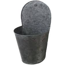 Jardiniere Pot Mural En Metal Fer Achat Vente Jardiniere Bac A Fleur Jardiniere Pot Mural En Metal Cdiscount Cherchez bacs à fleurs déco neuve en métal/fer pour mettre une plante ou pour garnir envoi ou possibilité d'enlèvement à plusieurs endroits. jardiniere pot mural en metal fer
